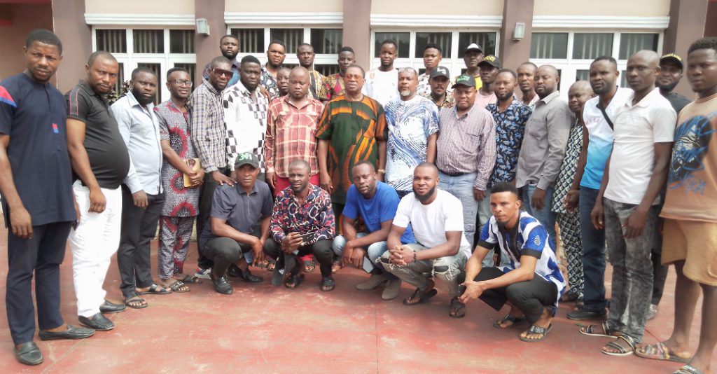 Onyewuchi Asinobi Tasks Mbaitoli Youths On Peace, Enjoins Them To Get Voters Card