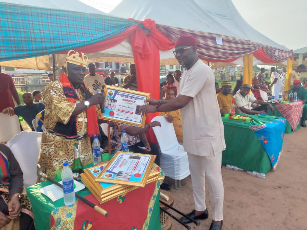 Imo Governor’s SA On Door-To-Door In Oru East, Nyerere Ogbonna Takes Uzodimma’s Re-election Message To Rural Communities