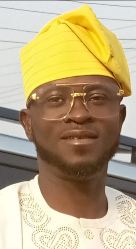 Tears Of Joy As Ukemezie Lights Up Ubah Agwa Community, Provides Educational Grant