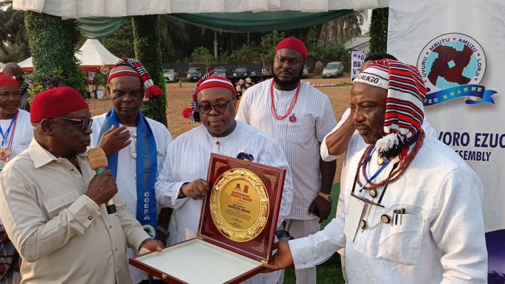 Ezuo Cultural Day Ceremony; Oke Ovoro Peoples Assembly Honours Stanley Amuchie With Award For Human Capacity Building, Developmental Projects