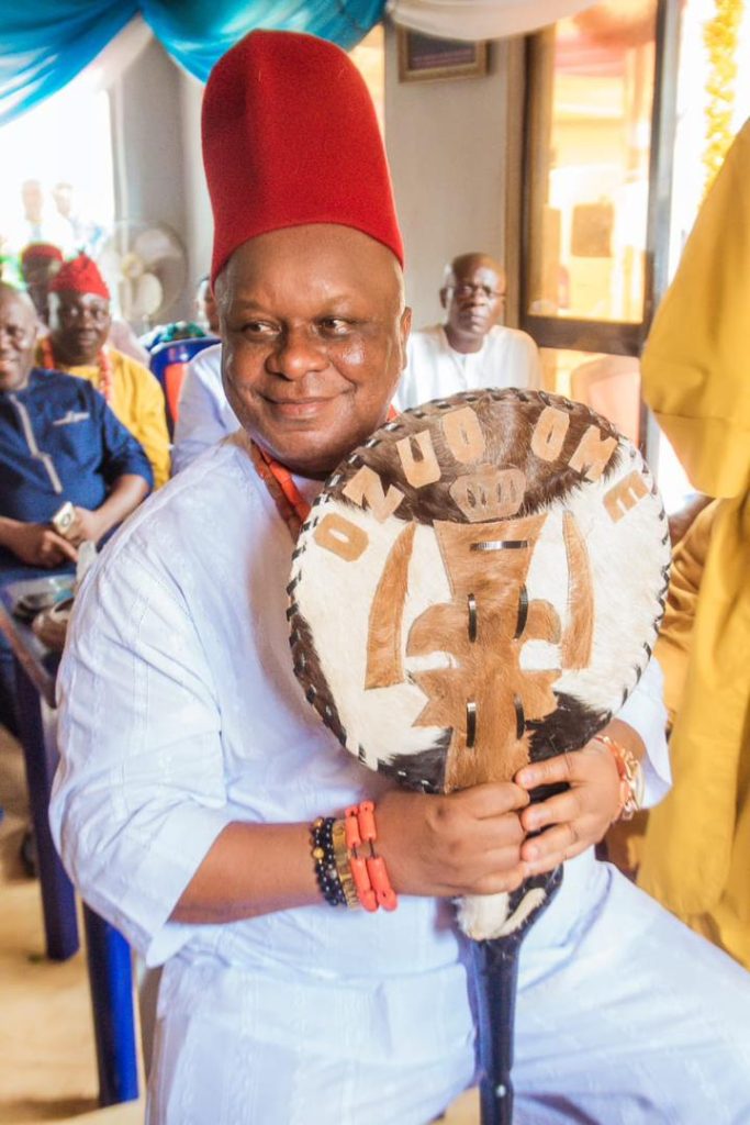 Etiti Omuma Community Honours Son, Clifford Okoro With “Ozuomee” Chieftaincy Title 