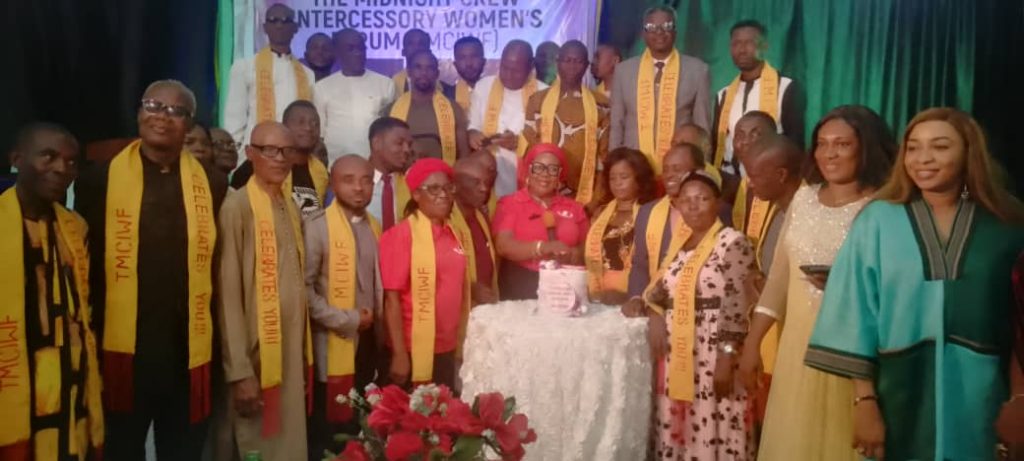 Midnight Crew Intercessory Women Forum Gift Palliatives to Levites.