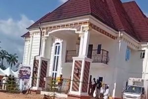 Izombe Comes Alive as Hon. Sir Samuel Durugo Unveils Palatial Country Home